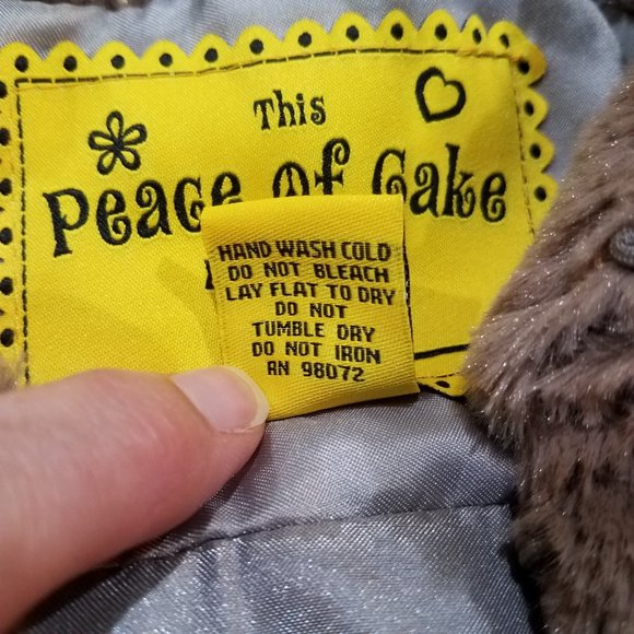 Peace of Cake Faux Fur Jacket Toddler 2-4 - Picture 13 of 13